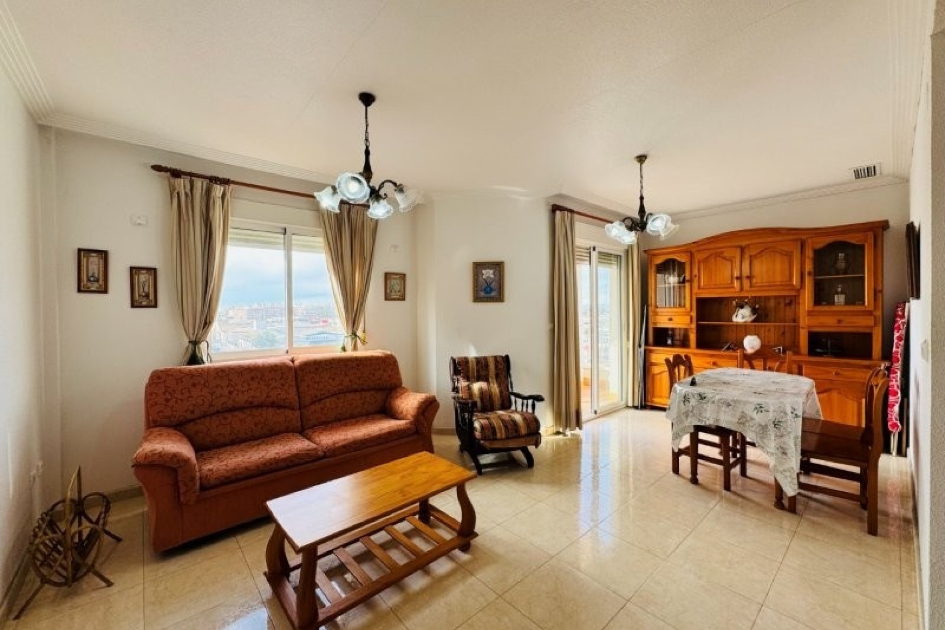 Resale - Apartment -
Torrevieja - Costa Blanca