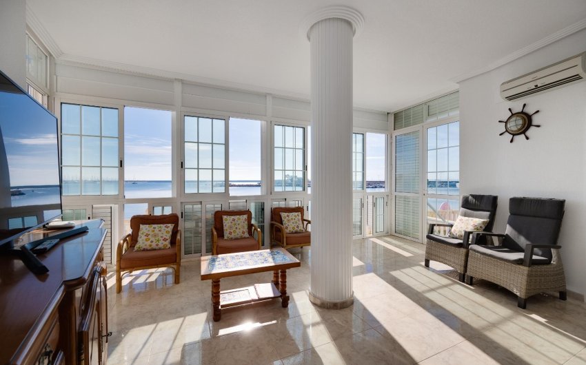 Resale - Apartment -
Torrevieja - Costa Blanca