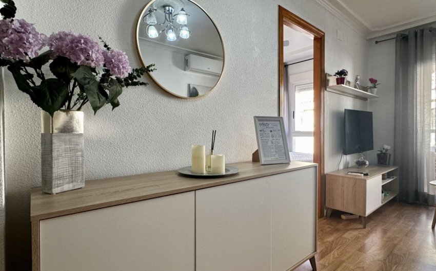 Resale - Apartment -
Torrevieja - Costa Blanca