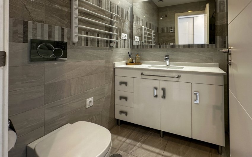 Resale - Apartment -
Torrevieja - Costa Blanca