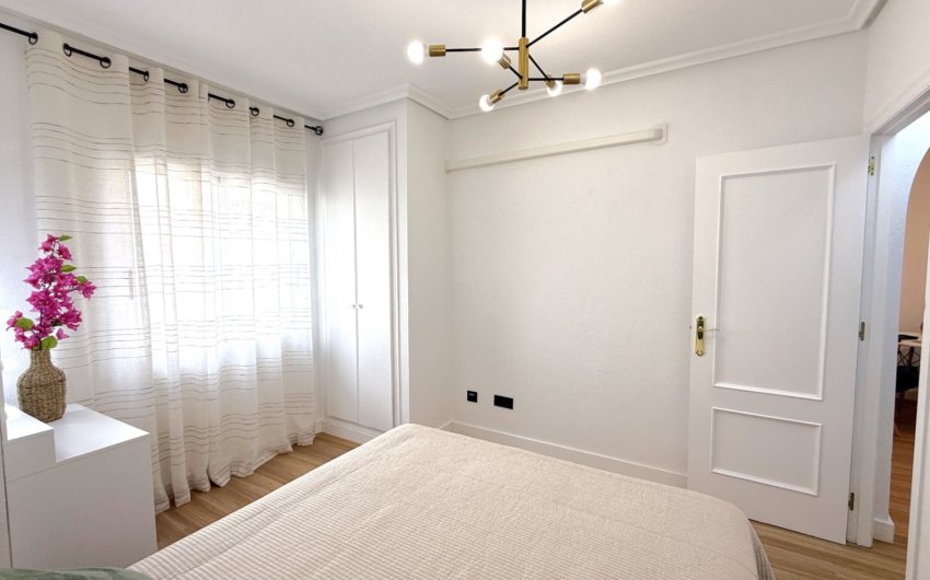 Resale - Apartment -
Torrevieja - Costa Blanca