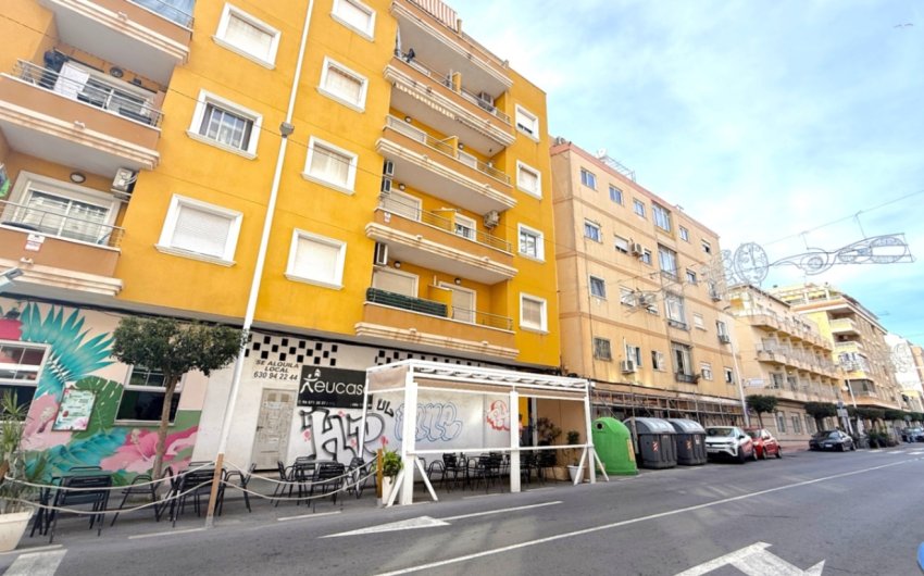 Resale - Apartment -
Torrevieja - Costa Blanca