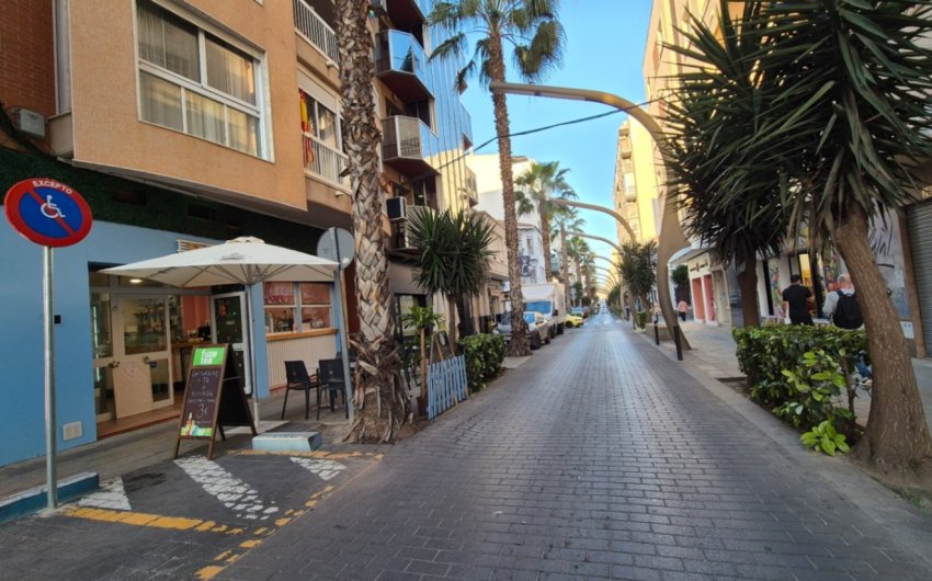 Resale - Apartment -
Torrevieja - Costa Blanca