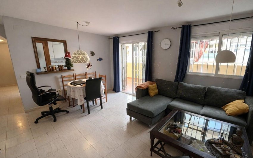 Resale - Apartment -
Torrevieja - Costa Blanca
