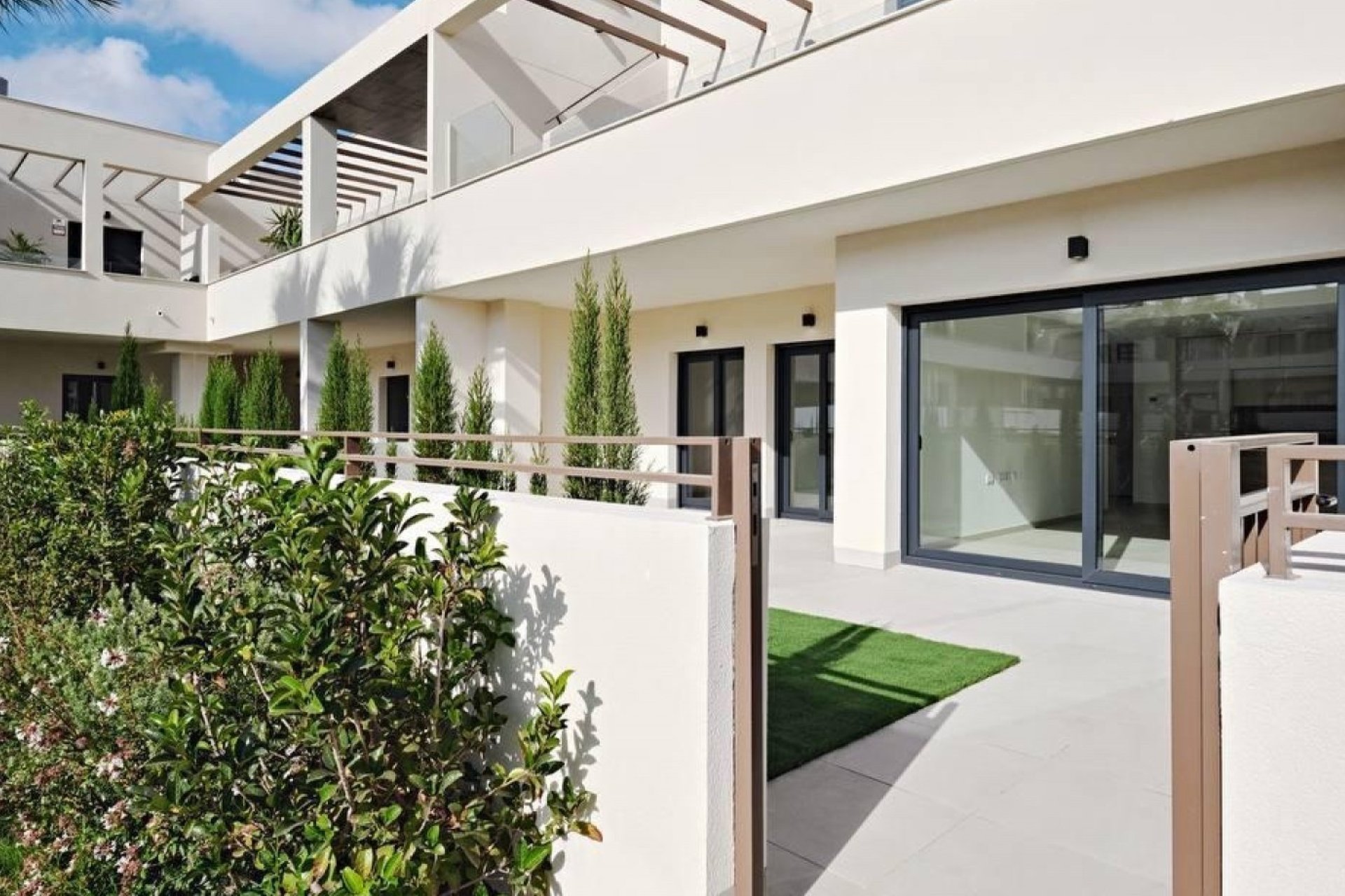 Resale - Apartment -
Torrevieja - Costa Blanca