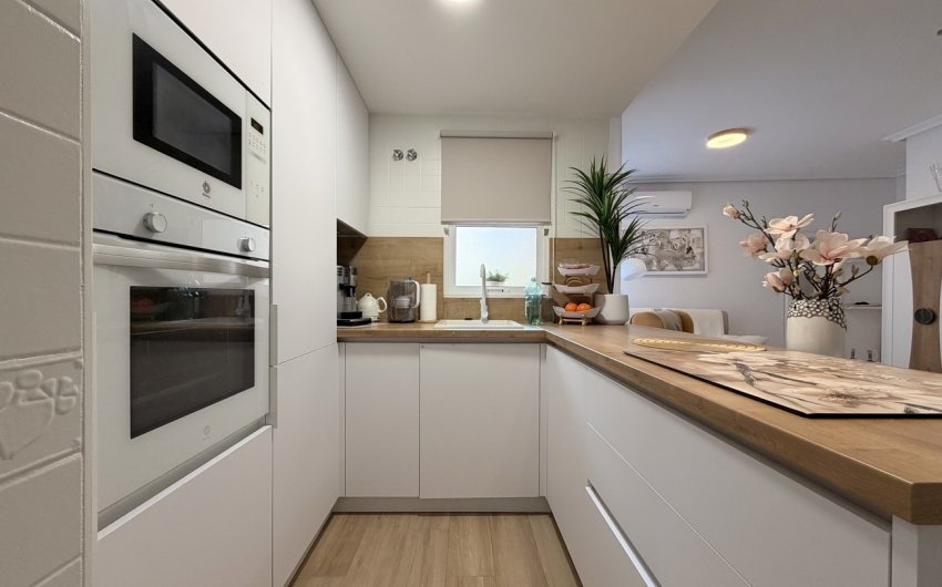 Resale - Apartment -
Torrevieja - Costa Blanca