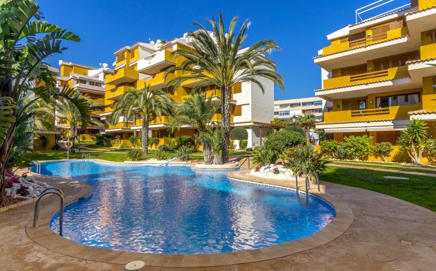Resale - Apartment -
Torrevieja - Costa Blanca