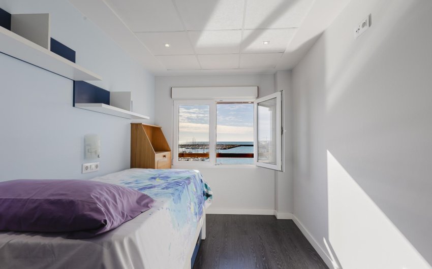 Resale - Apartment -
Torrevieja - Costa Blanca