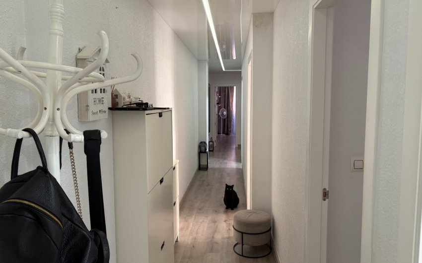 Resale - Apartment -
Torrevieja - Costa Blanca
