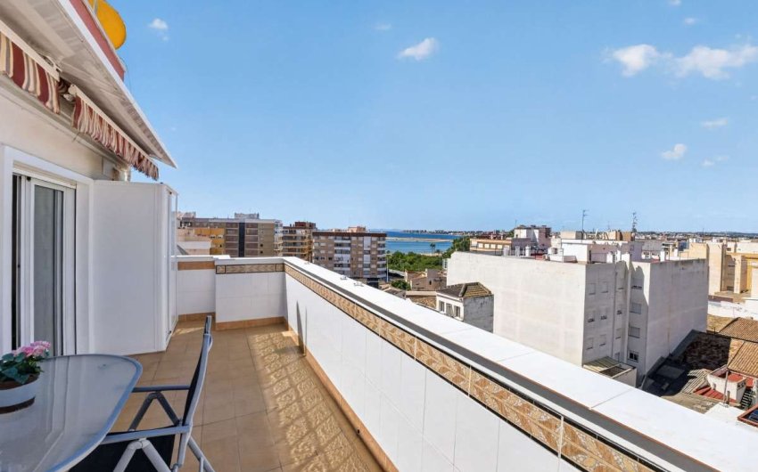 Resale - Apartment -
Torrevieja - Costa Blanca