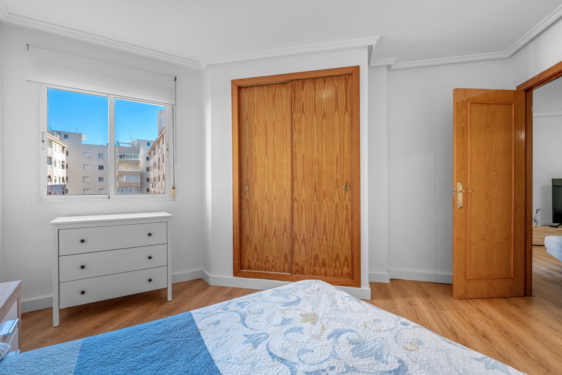 Resale - Apartment -
Torrevieja - Costa Blanca