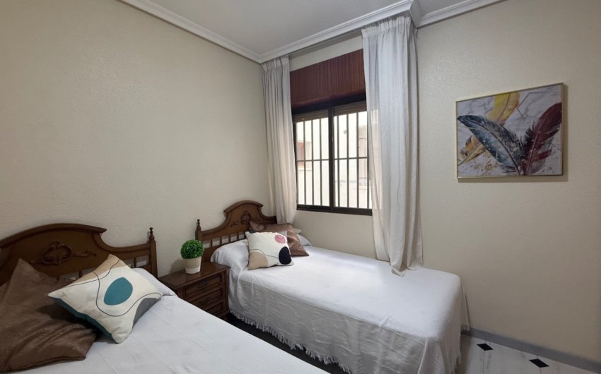 Resale - Apartment -
Torrevieja - Costa Blanca