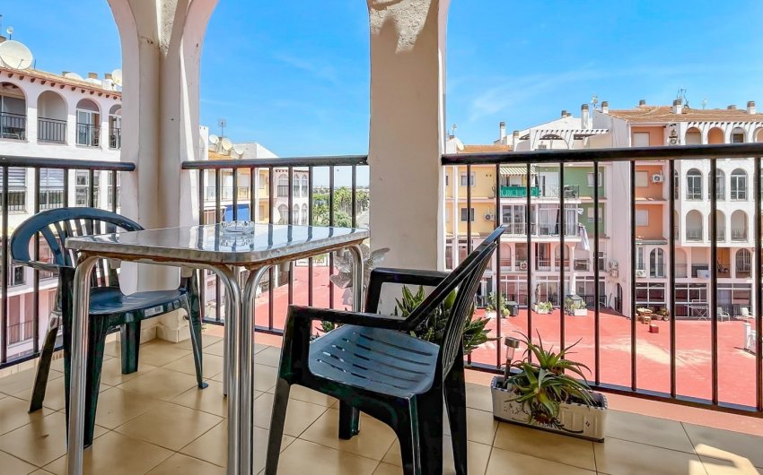 Resale - Apartment -
Torrevieja - Costa Blanca