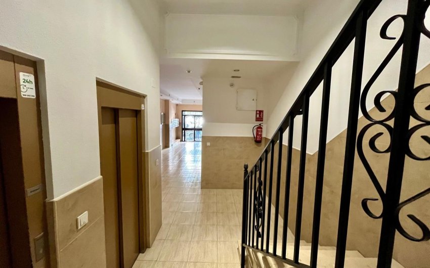 Resale - Apartment -
Torrevieja - Costa Blanca