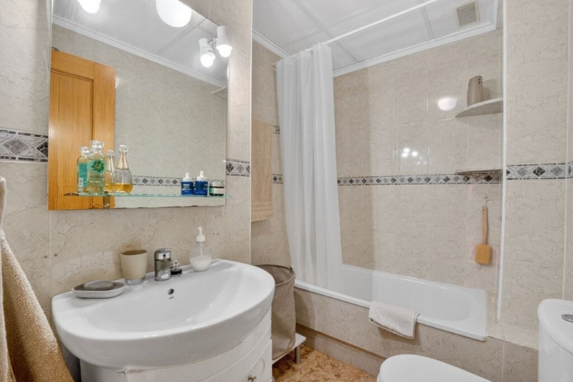 Resale - Apartment -
Torrevieja - Costa Blanca