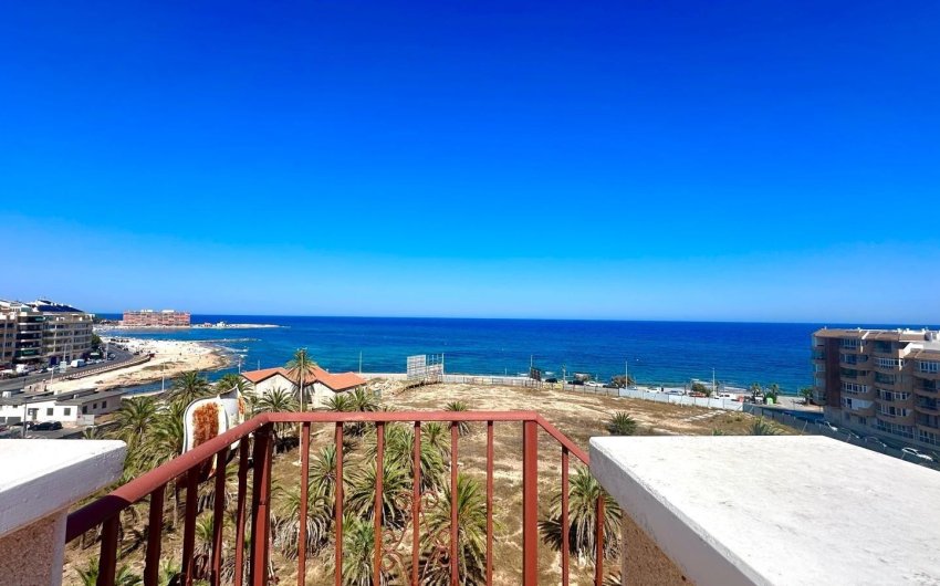 Resale - Apartment -
Torrevieja - Curva del Palangre