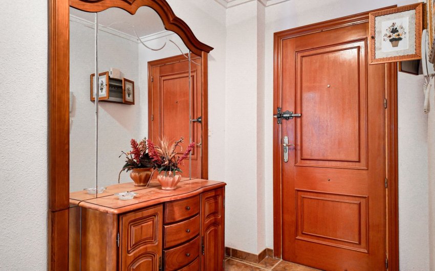 Resale - Apartment -
Torrevieja - El Acequión - Los Náufragos