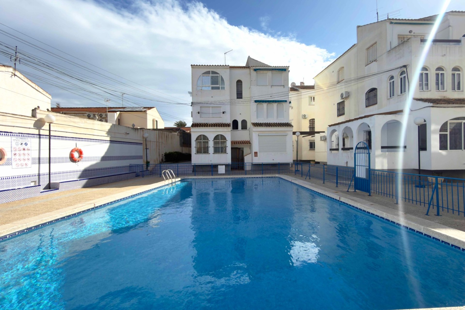 Resale - Apartment -
Torrevieja - El Acequión - Los Náufragos
