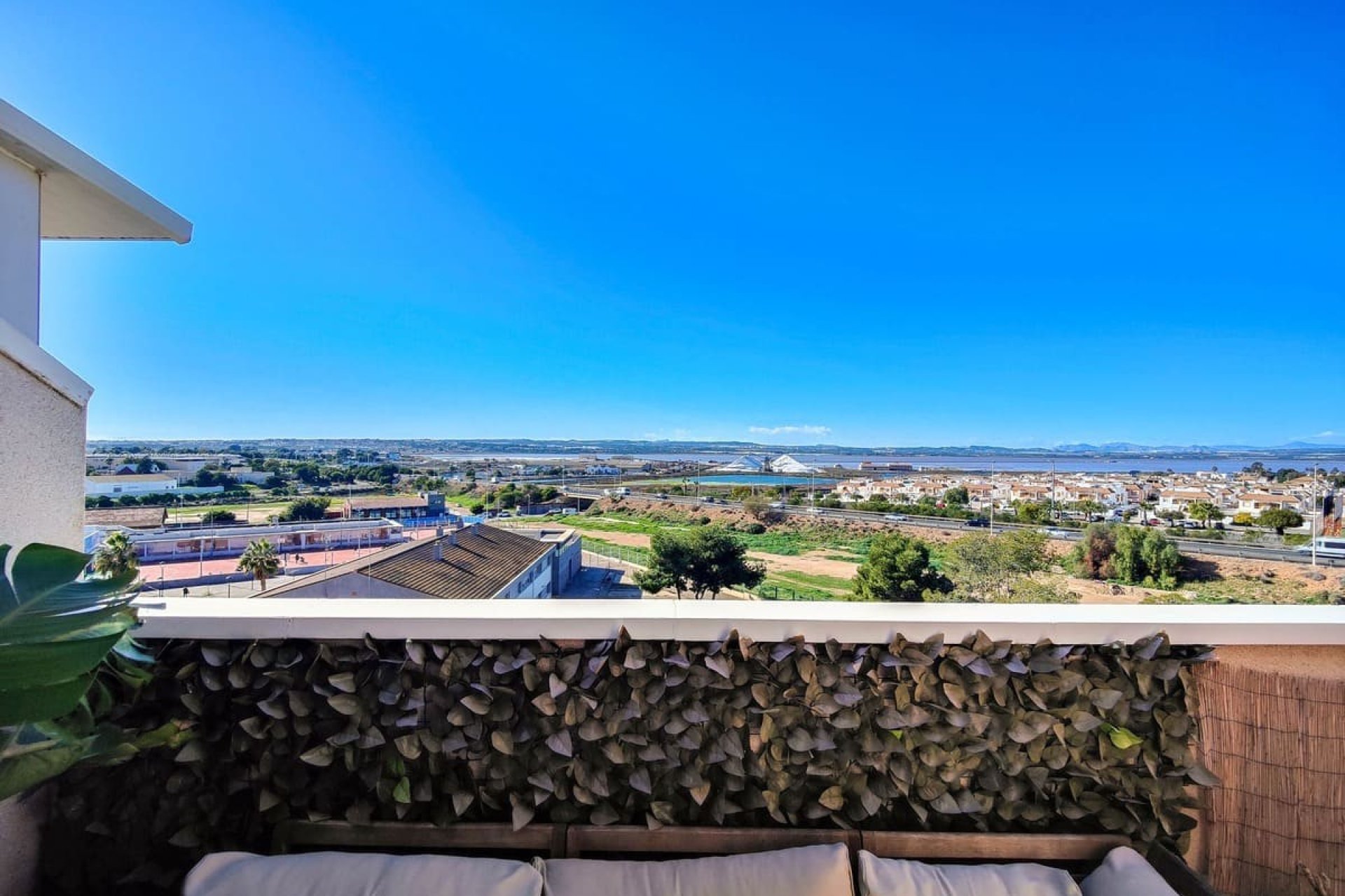 Resale - Apartment -
Torrevieja - El Acequión - Los Náufragos