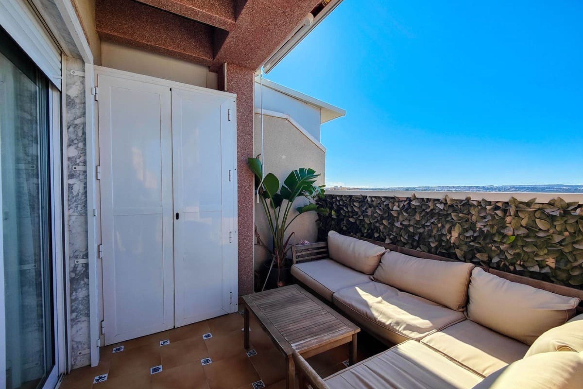 Resale - Apartment -
Torrevieja - El Acequión - Los Náufragos