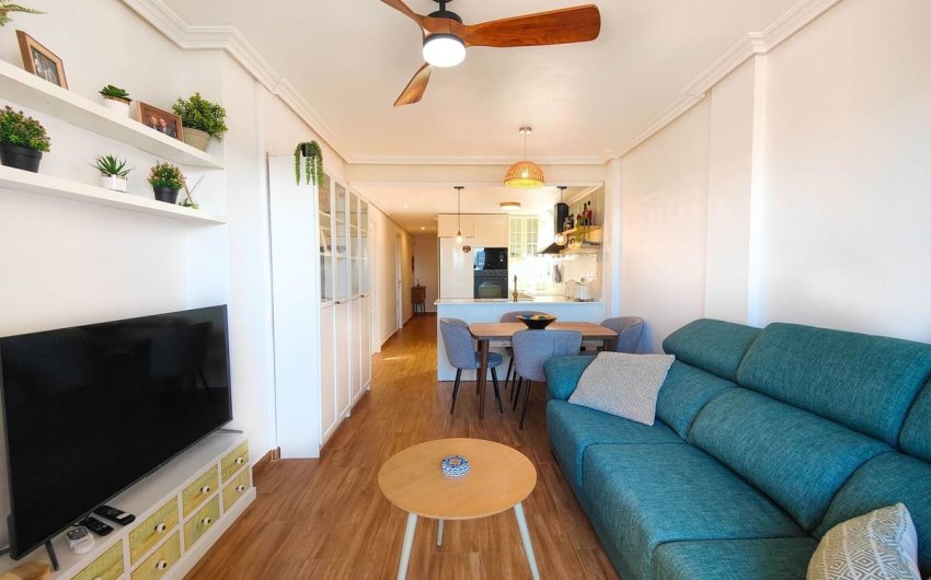 Resale - Apartment -
Torrevieja - El Acequión - Los Náufragos