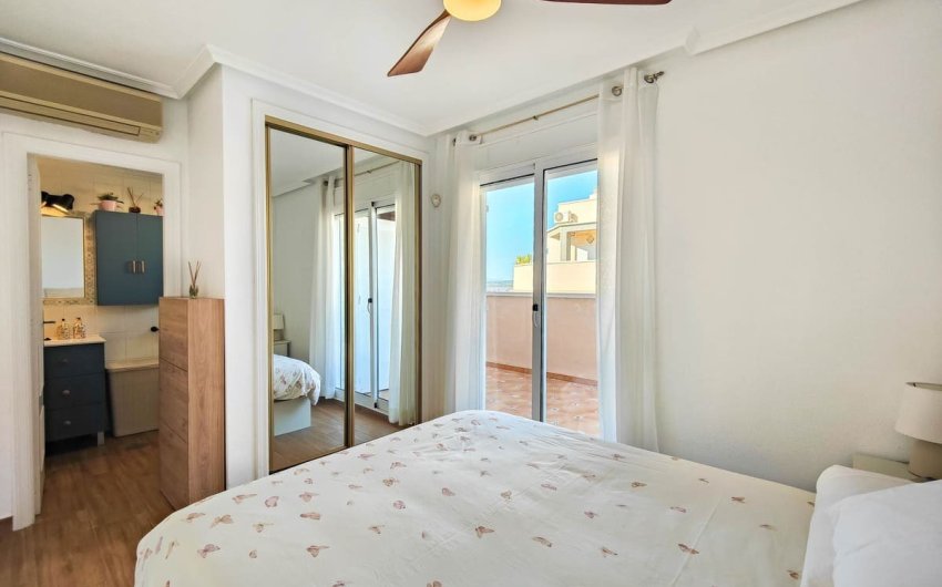 Resale - Apartment -
Torrevieja - El Acequión - Los Náufragos