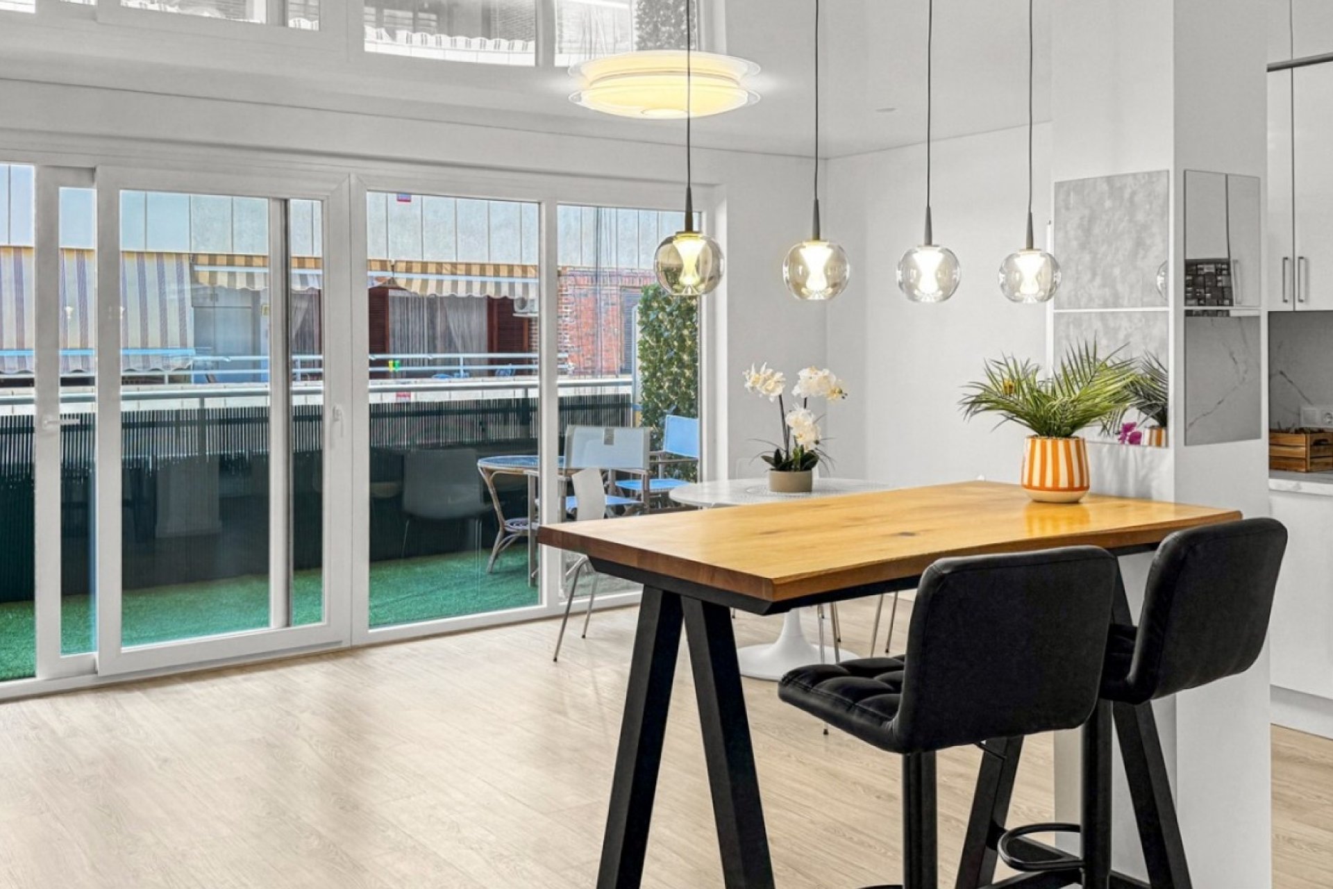 Resale - Apartment -
Torrevieja - El Acequión - Los Náufragos