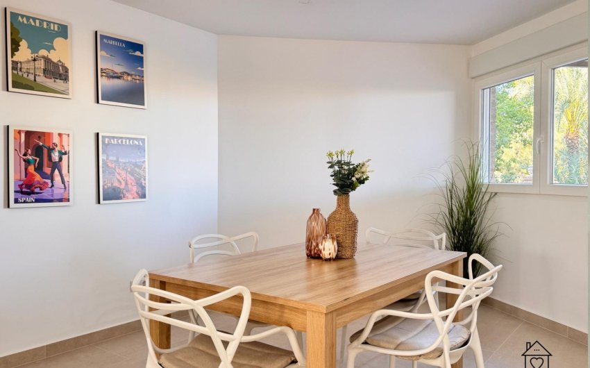 Resale - Apartment -
Torrevieja - El Acequión - Los Náufragos