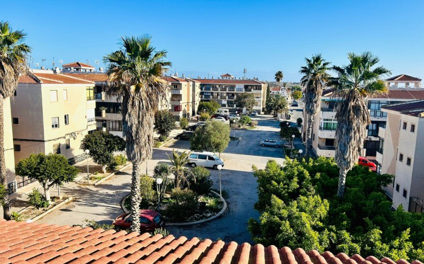 Resale - Apartment -
Torrevieja - El Chaparral