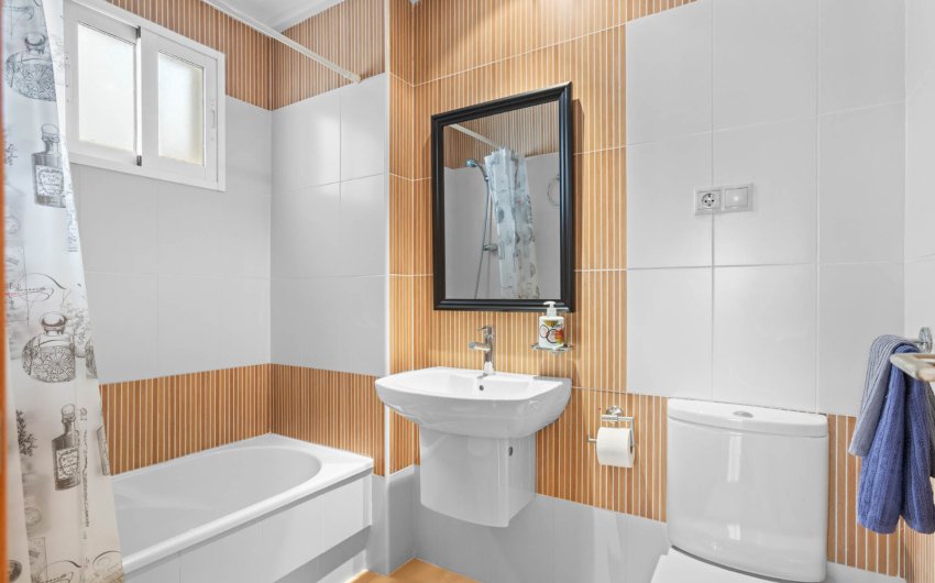 Resale - Apartment -
Torrevieja - El Molino