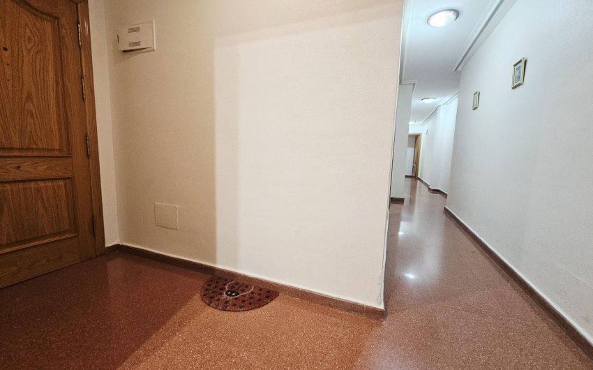 Resale - Apartment -
Torrevieja - Estacion De Autobuses