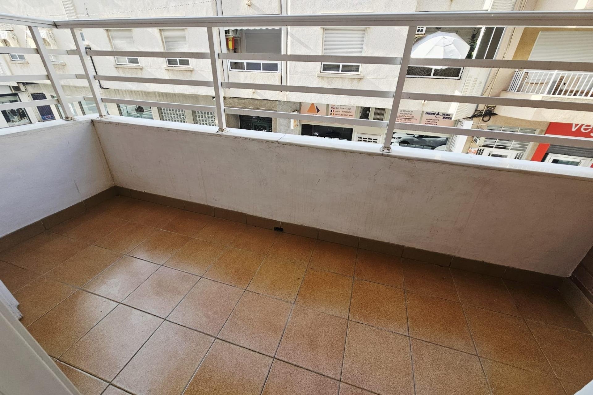 Resale - Apartment -
Torrevieja - Estacion De Autobuses