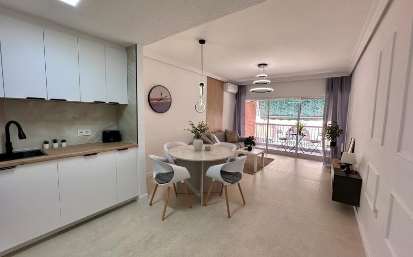 Resale - Apartment -
Torrevieja - Estacion De Autobuses