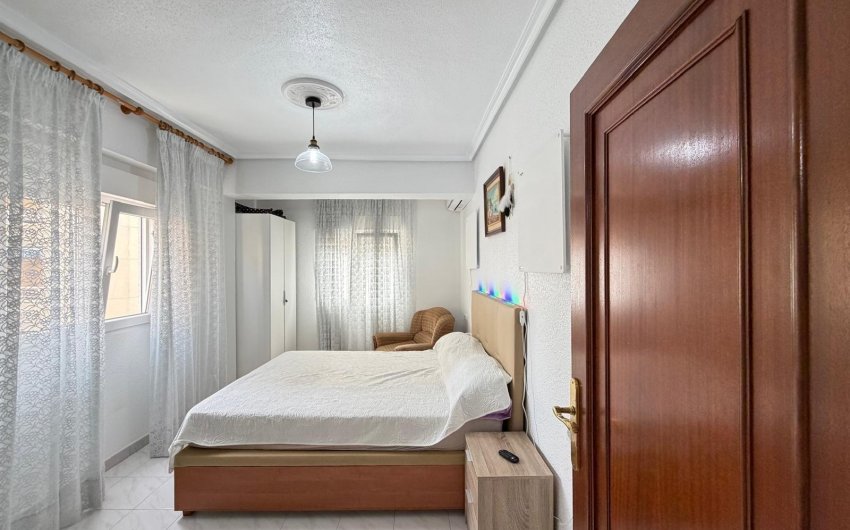 Resale - Apartment -
Torrevieja - Estacion De Autobuses