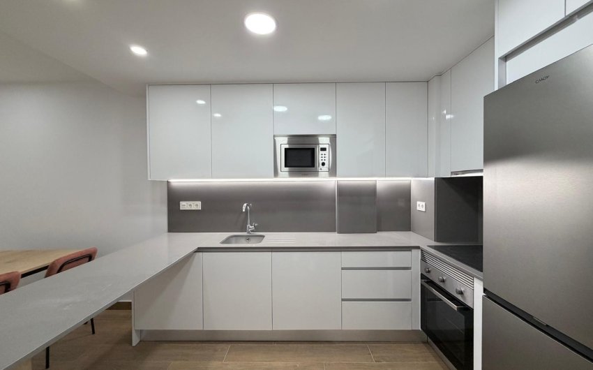 Resale - Apartment -
Torrevieja - Estacion De Autobuses