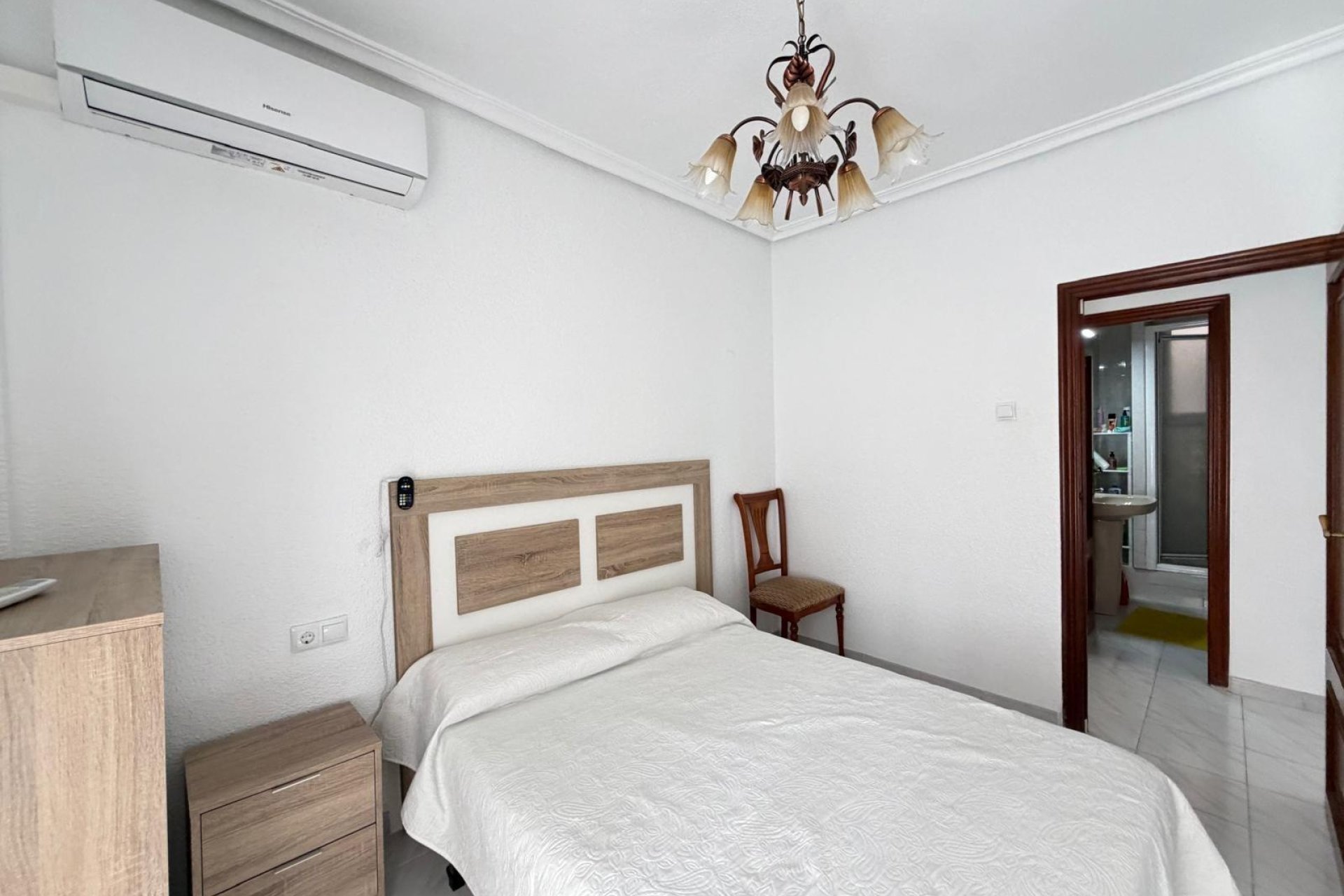 Resale - Apartment -
Torrevieja - Estacion De Autobuses