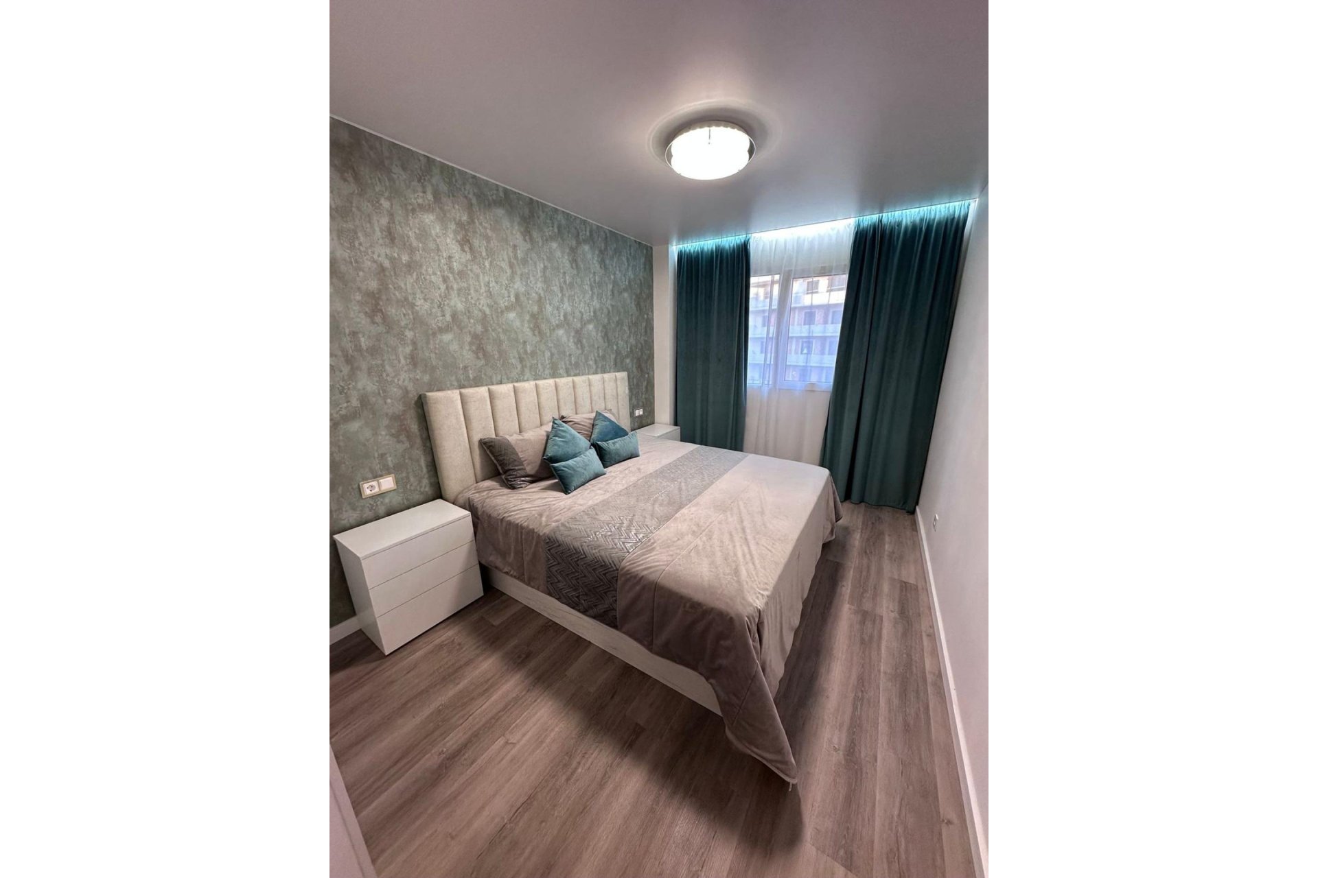Resale - Apartment -
Torrevieja - Estacion De Autobuses