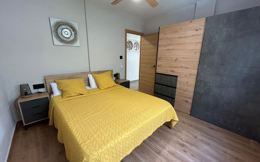 Resale - Apartment -
Torrevieja - Estacion De Autobuses
