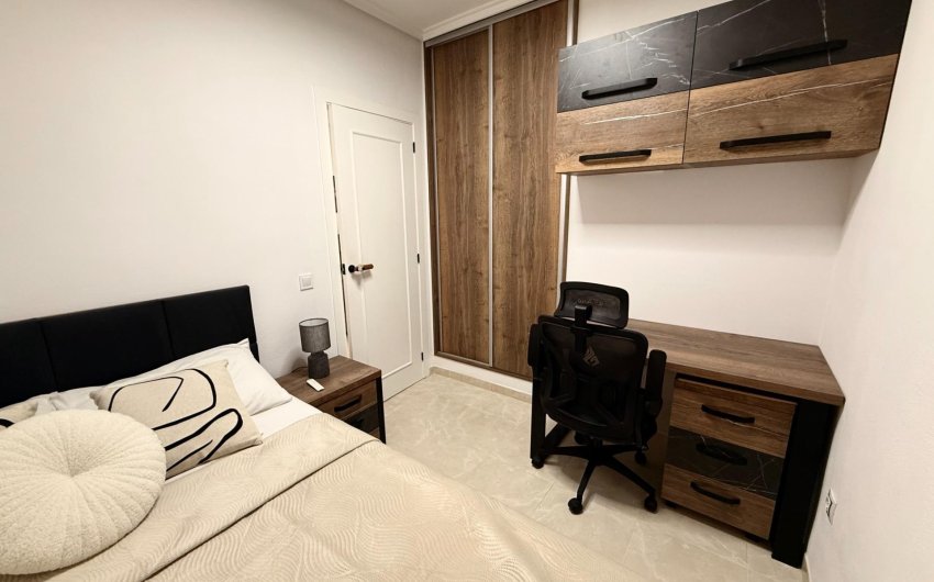 Resale - Apartment -
Torrevieja - Estacion De Autobuses