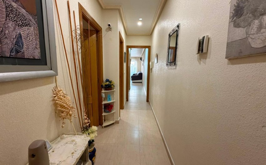 Resale - Apartment -
Torrevieja - Estacion De Autobuses