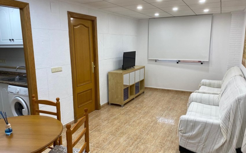 Resale - Apartment -
Torrevieja - Estacion De Autobuses