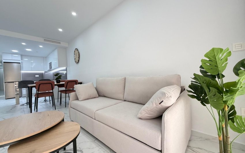 Resale - Apartment -
Torrevieja - Estacion De Autobuses