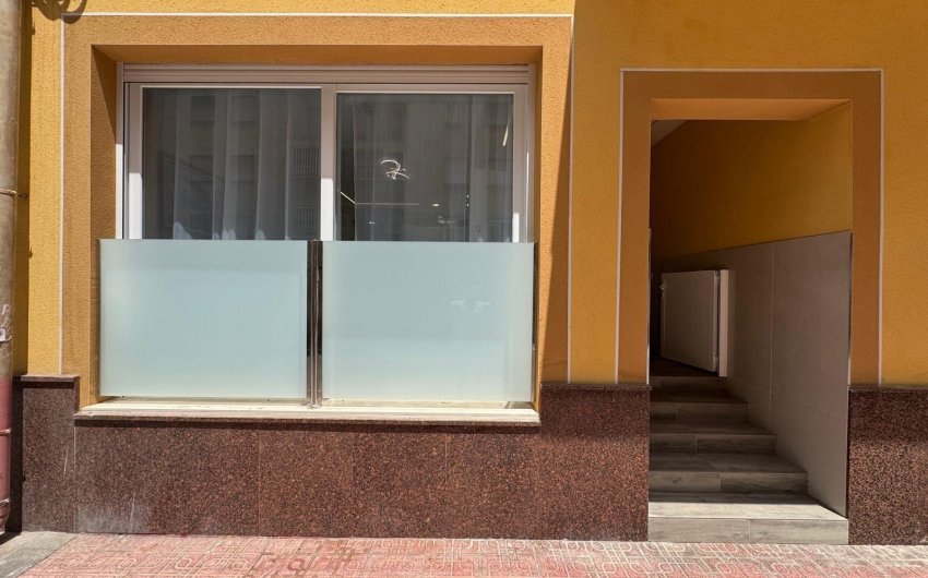Resale - Apartment -
Torrevieja - Estacion De Autobuses