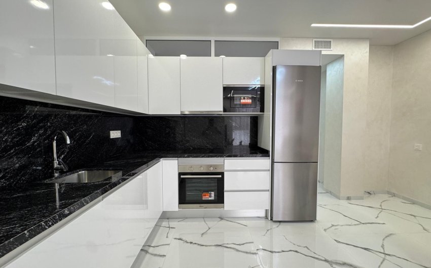 Resale - Apartment -
Torrevieja - Estacion De Autobuses