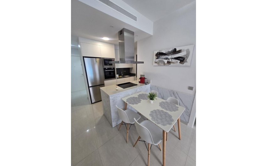 Resale - Apartment -
Torrevieja - Estacion De Autobuses