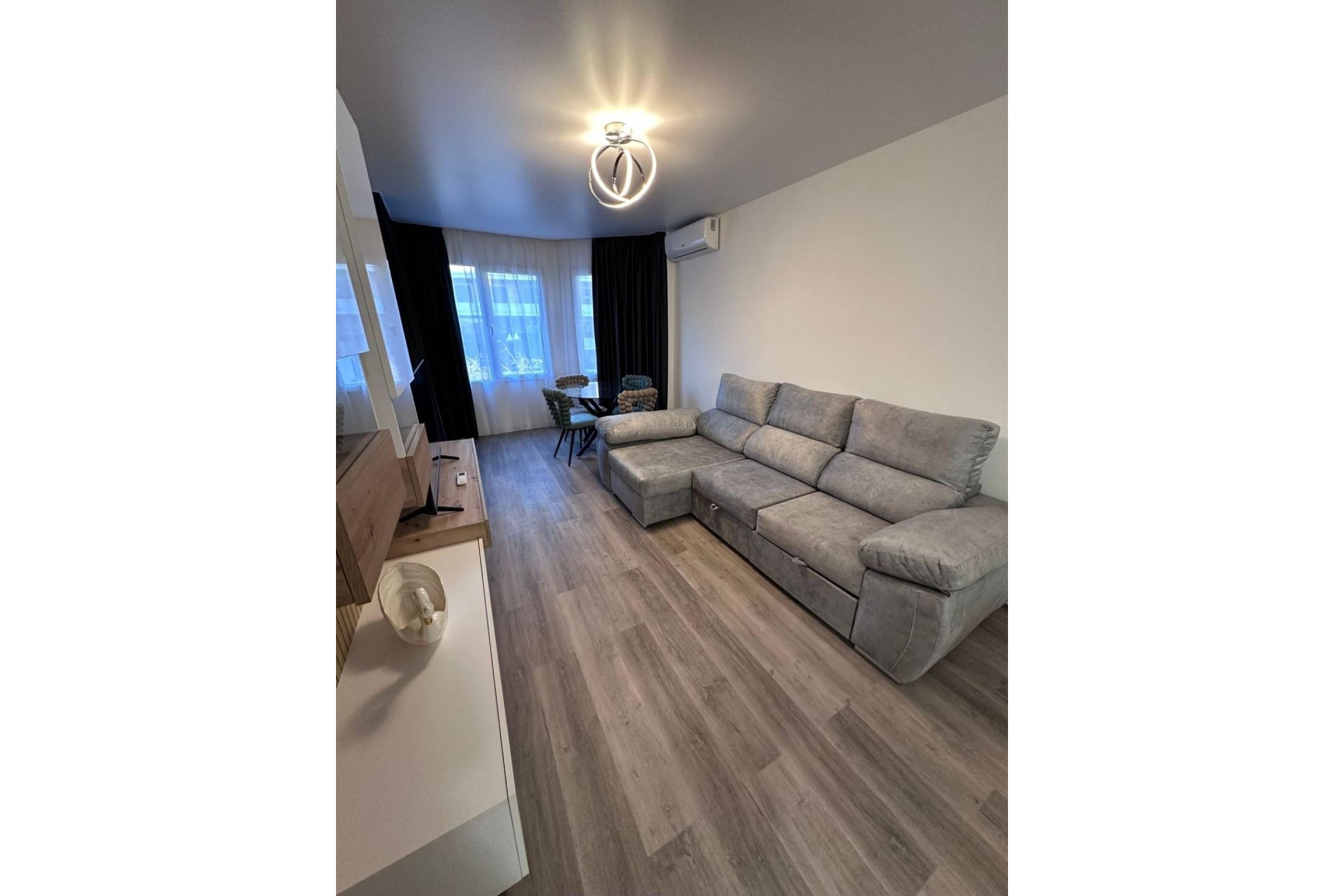 Resale - Apartment -
Torrevieja - Estacion De Autobuses