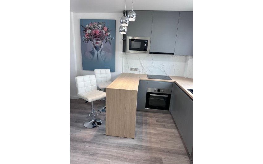 Resale - Apartment -
Torrevieja - Estacion De Autobuses