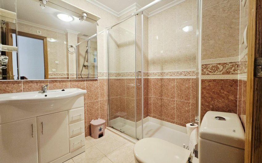 Resale - Apartment -
Torrevieja - Estacion De Autobuses