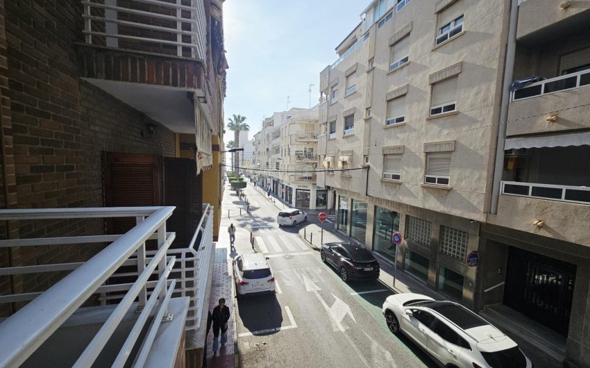 Resale - Apartment -
Torrevieja - Estacion De Autobuses