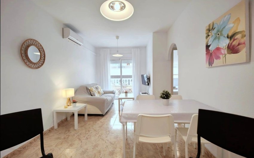 Resale - Apartment -
Torrevieja - Estacion De Autobuses